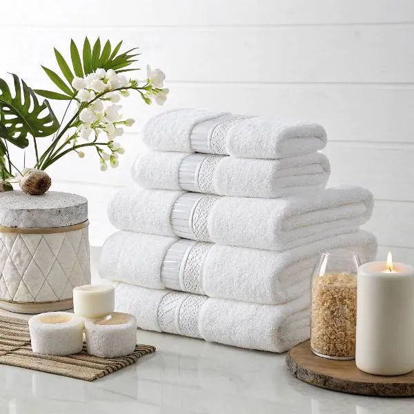 Hotel White Bath Towels